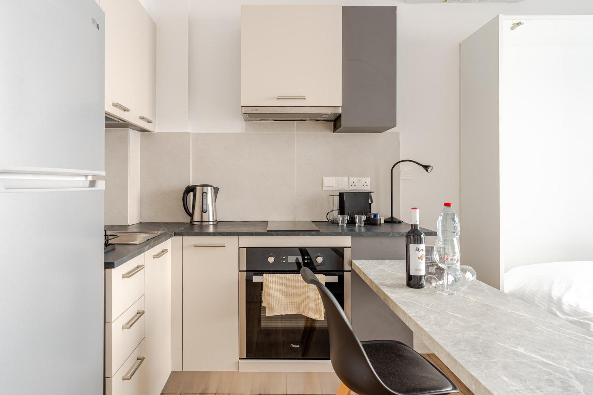 Yamas Urban Living Spiridonos Lejlighed Limassol Eksteriør billede