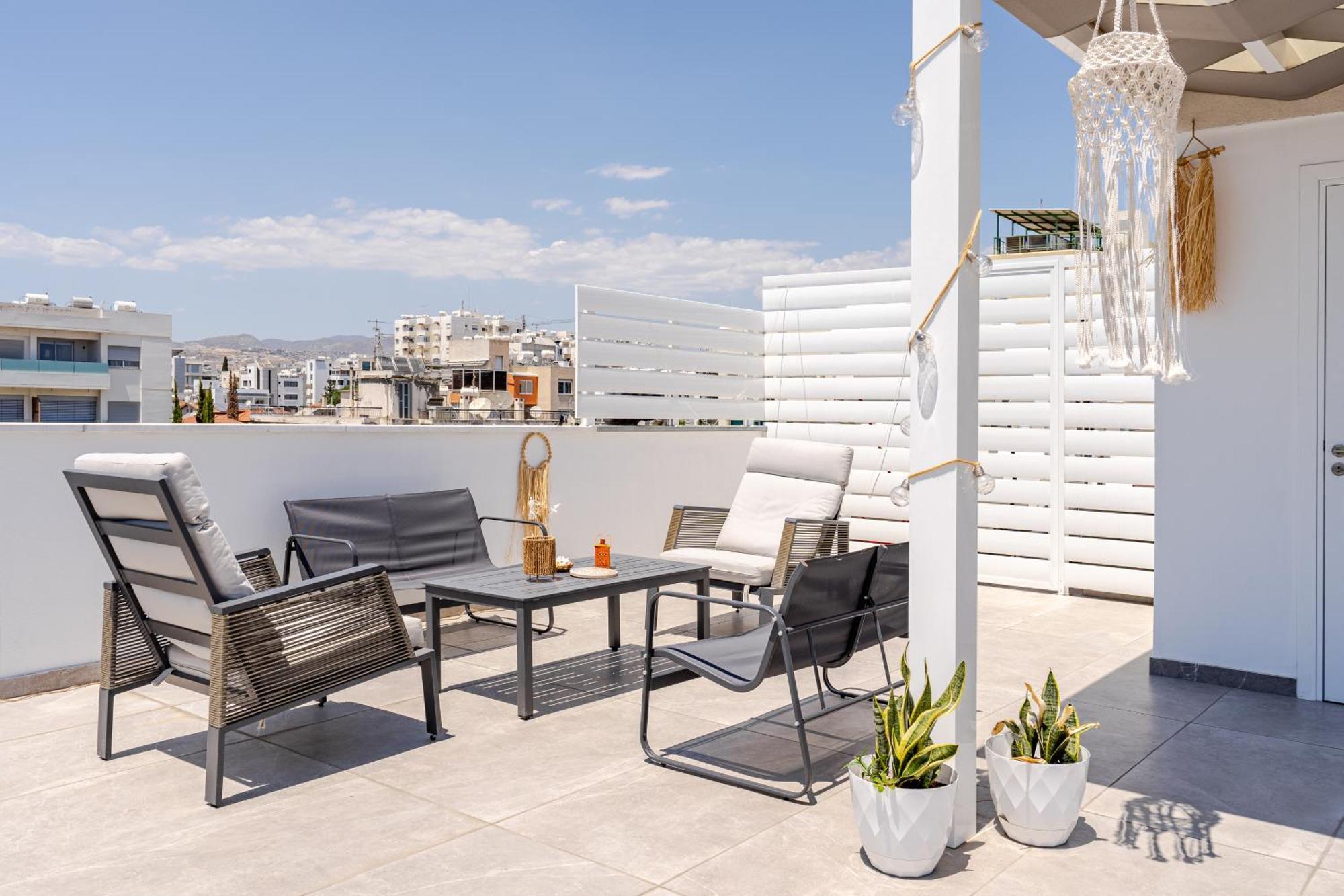 Yamas Urban Living Spiridonos Lejlighed Limassol Eksteriør billede